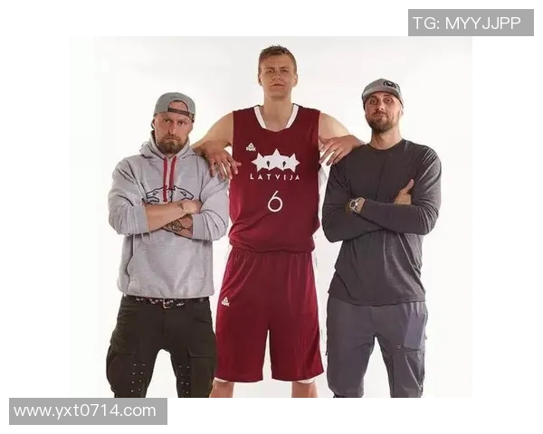 王泉泽的篮球之路从青涩少年到职业球员的成长历程与辉煌成就